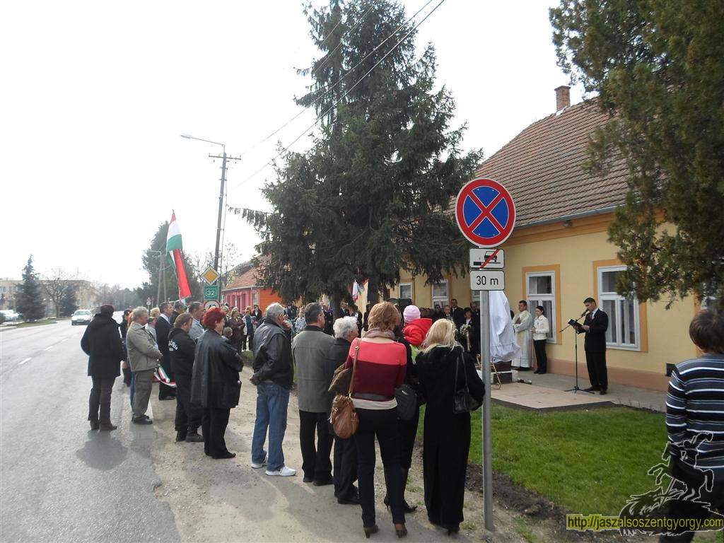 unnepseg_mar15112.JPG