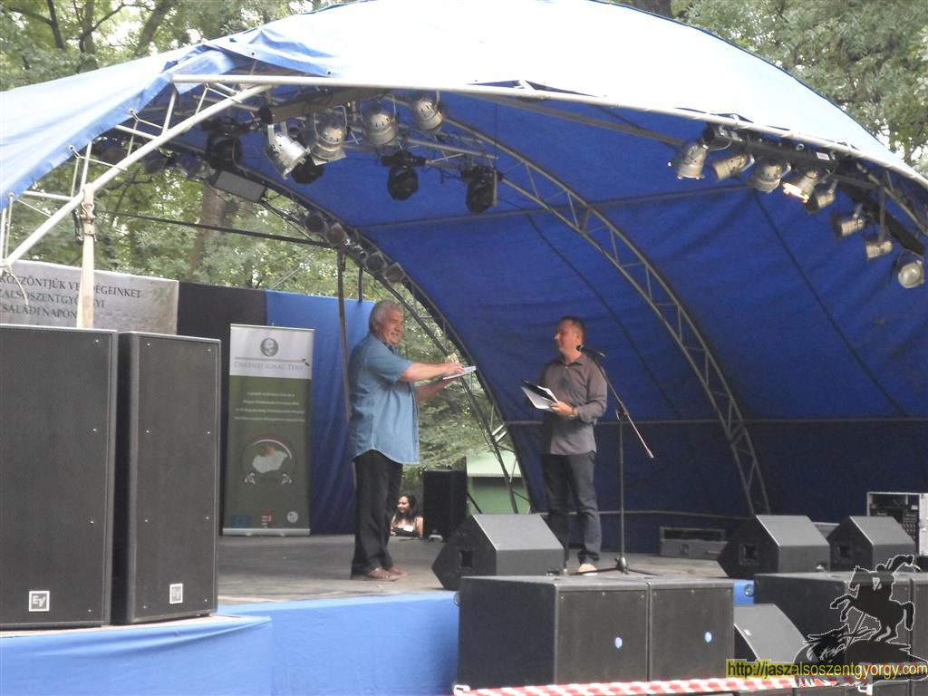 SAM_3820 (Large).JPG