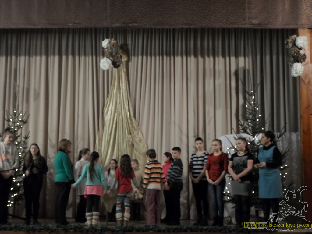 mindenki_karacsony_9.JPG