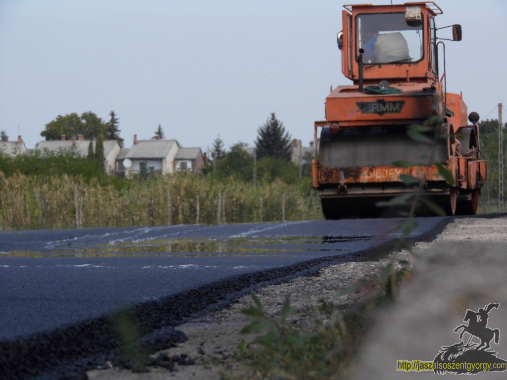 aszfaltburkolat_12.JPG