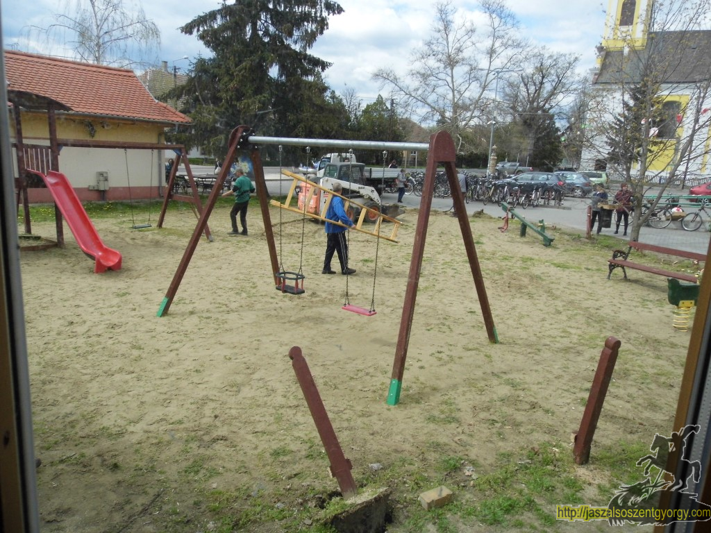 202304121401209.JPG