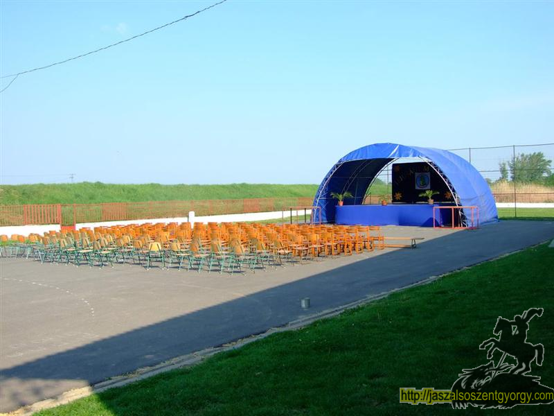 majalis09_01-036.jpg