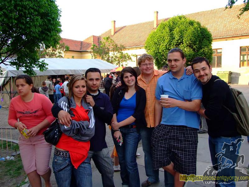 majalis09_01-227.jpg