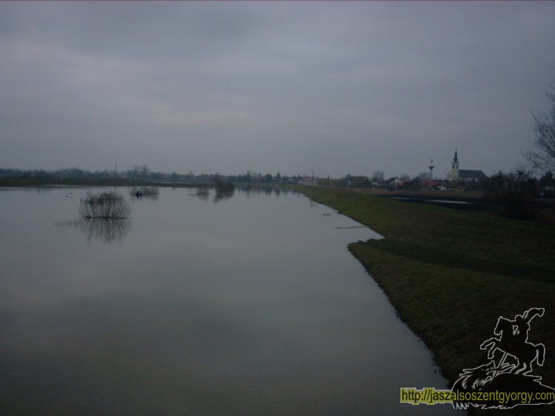 pict0003.jpg