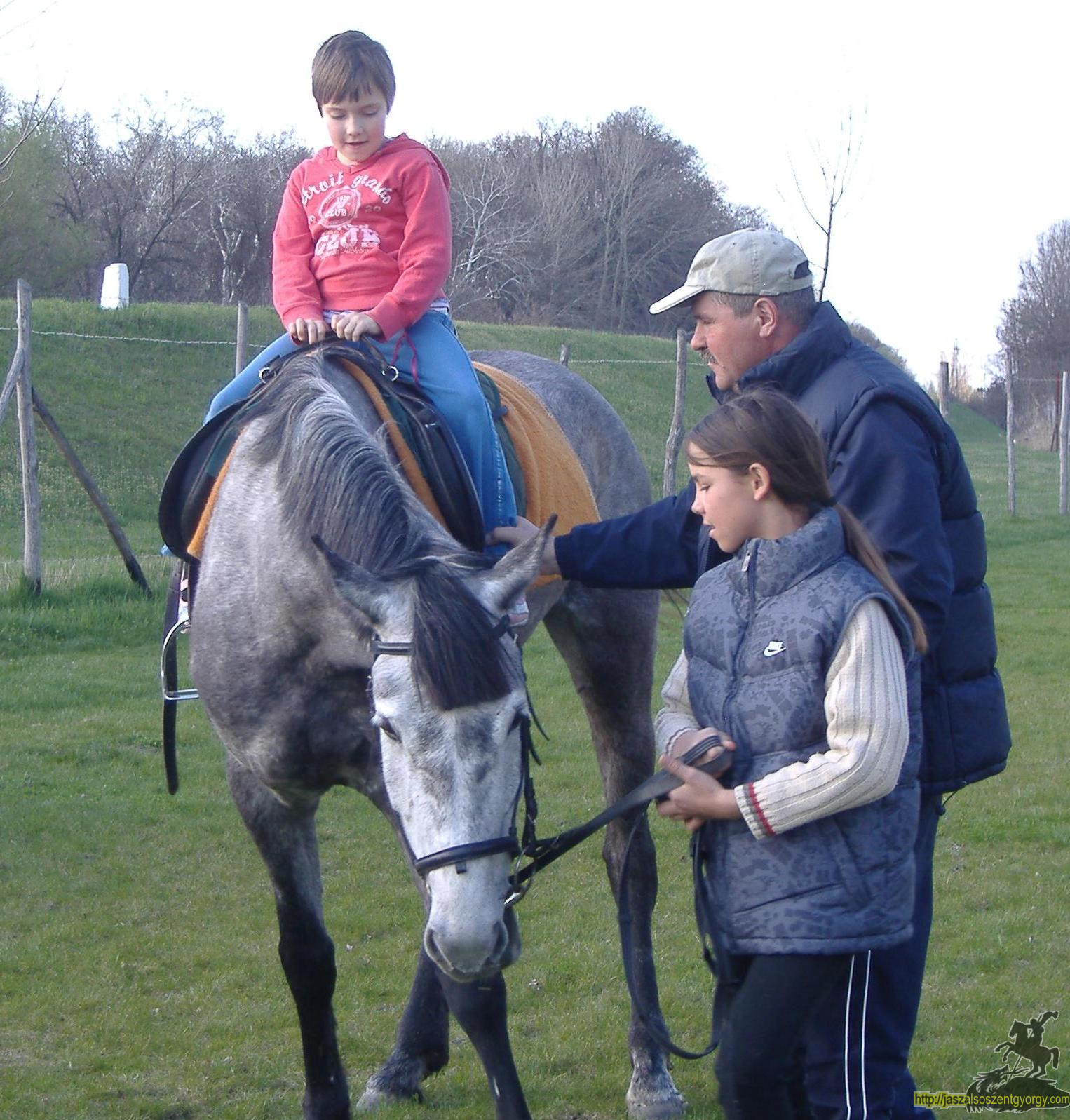 husvet10061b.jpg